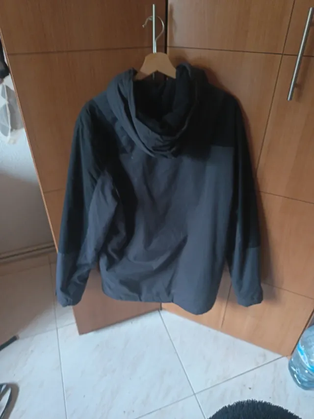 Cazadora Primark Talla L Negra y Gris