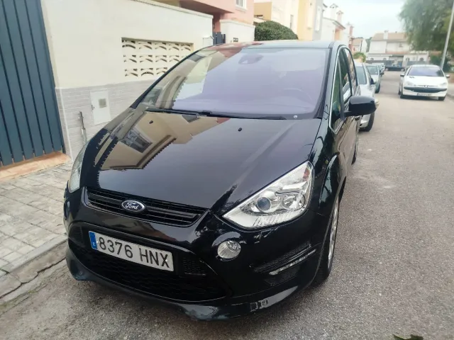 Ford S-MAX 2013