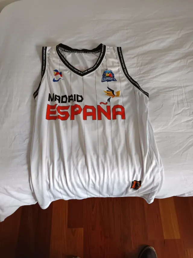 Camiseta Baloncesto Madrid España