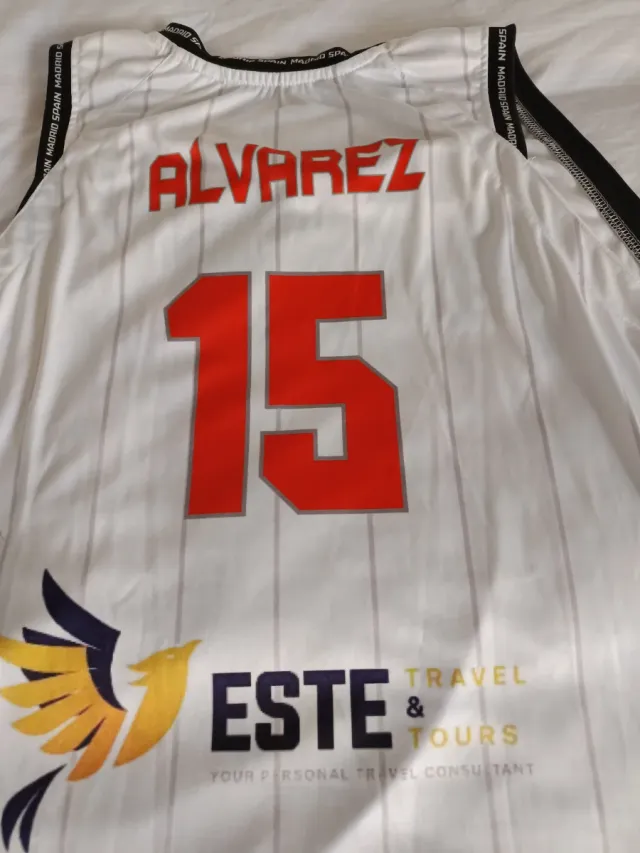 Camiseta Baloncesto Madrid España