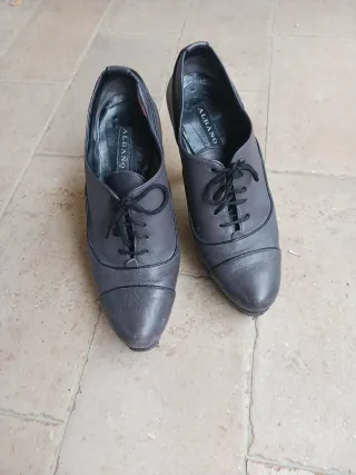 Scarpe con tacco alto e plateau grigio