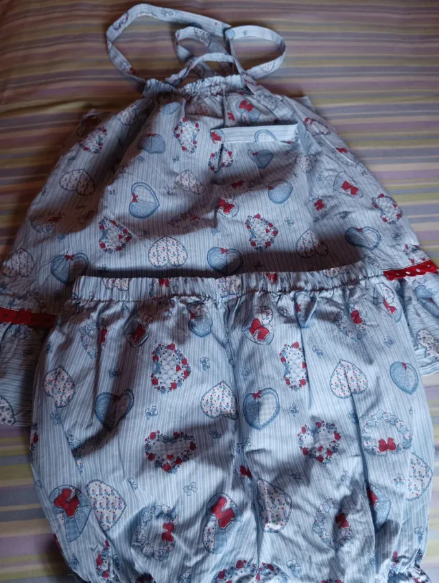 Lote 4 vestidos niña