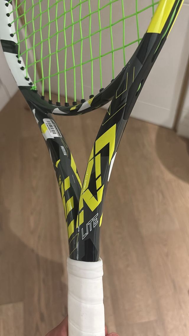 Babolat Pure Aero Lite Raqueta Tenis 275g