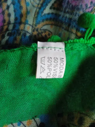  Pañuelo  grandes mujer. 