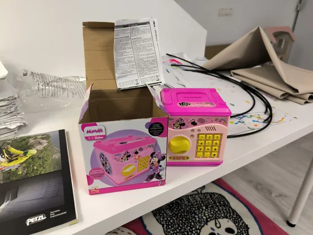 Hucha Minnie con sonido