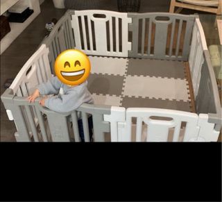 Parque infantil para bebés.