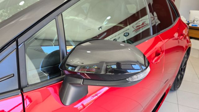 Toyota Corolla 2.0 180H GR-SPORT E-CVT