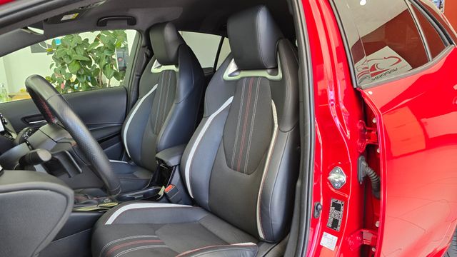 Toyota Corolla 2.0 180H GR-SPORT E-CVT