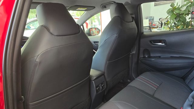 Toyota Corolla 2.0 180H GR-SPORT E-CVT