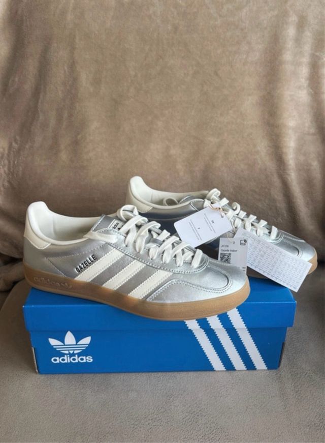 Adidas Gazelle Plateadas Talla 42