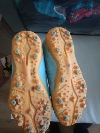 Botas de niño multitacos