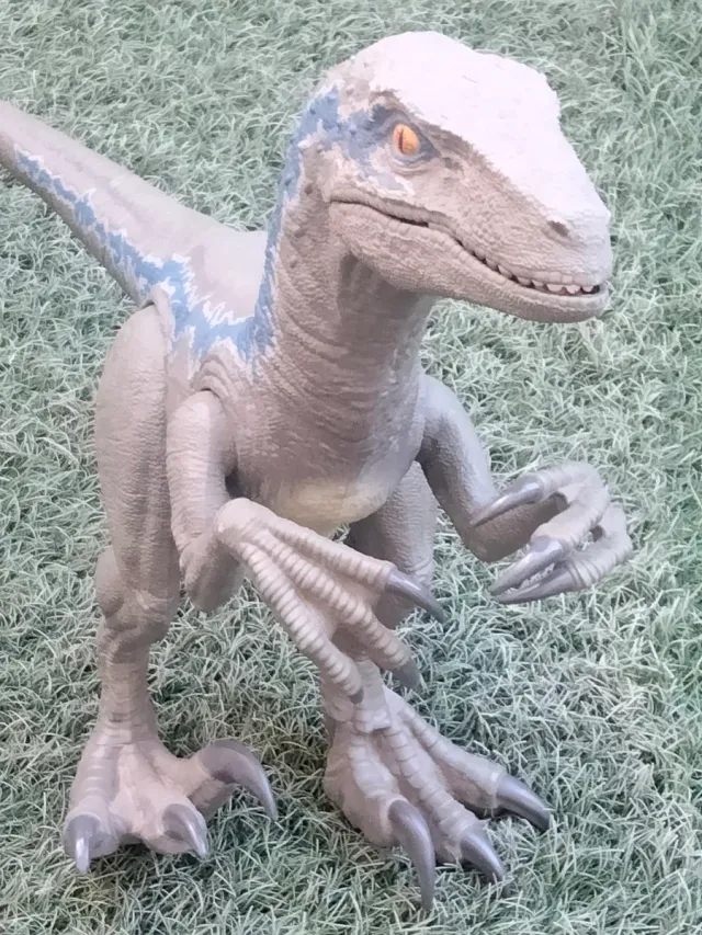 Dinosaurio Blue Colosal jurassic world