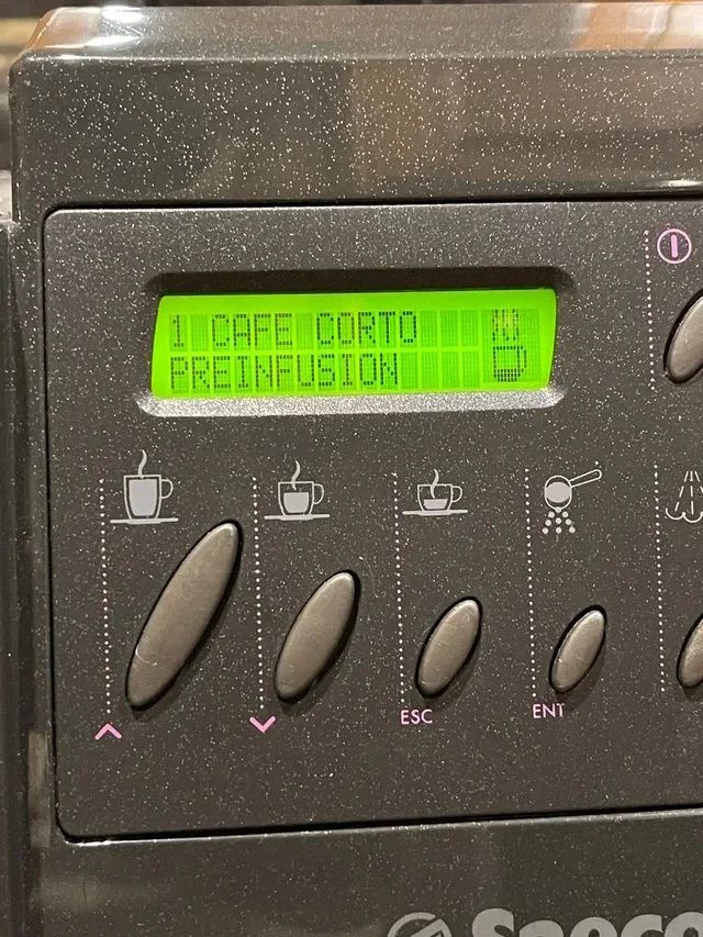 Cafetera Automática "Saeco Royal Digital"