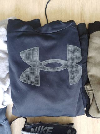 Lote de ropa en buen estado,todo original
