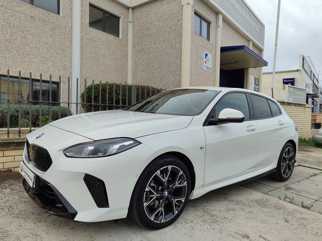 BMW Serie 118d Paquete M, 25000 kms, automatico !!