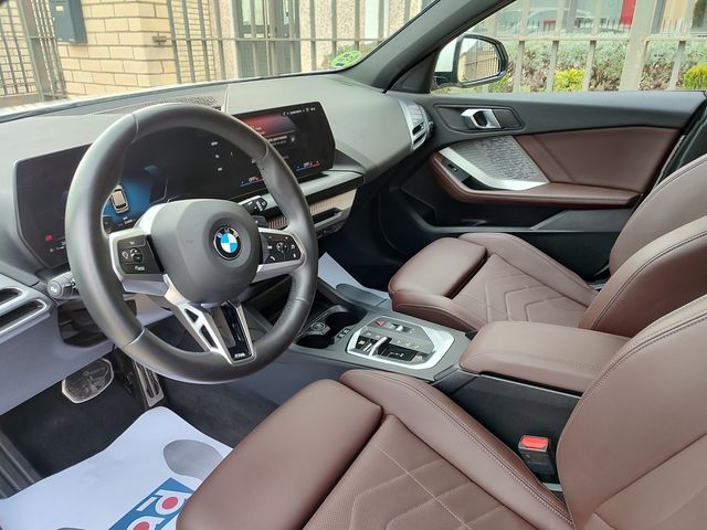 BMW Serie 118d Paquete M, 25000 kms, automatico !!