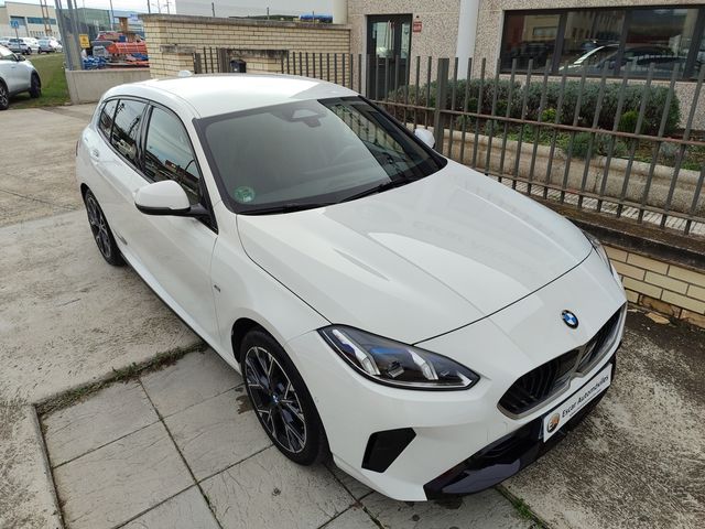 BMW Serie 118d Paquete M, 25000 kms, automatico !!