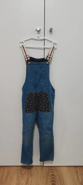 Peto vaquero ZARA flores