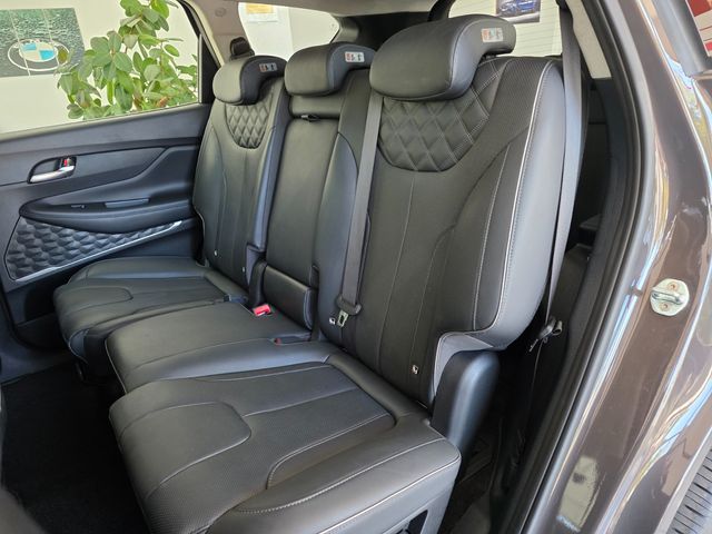 Hyundai Santa Fe 1.6 TGDi HEV Maxx Auto 4x2