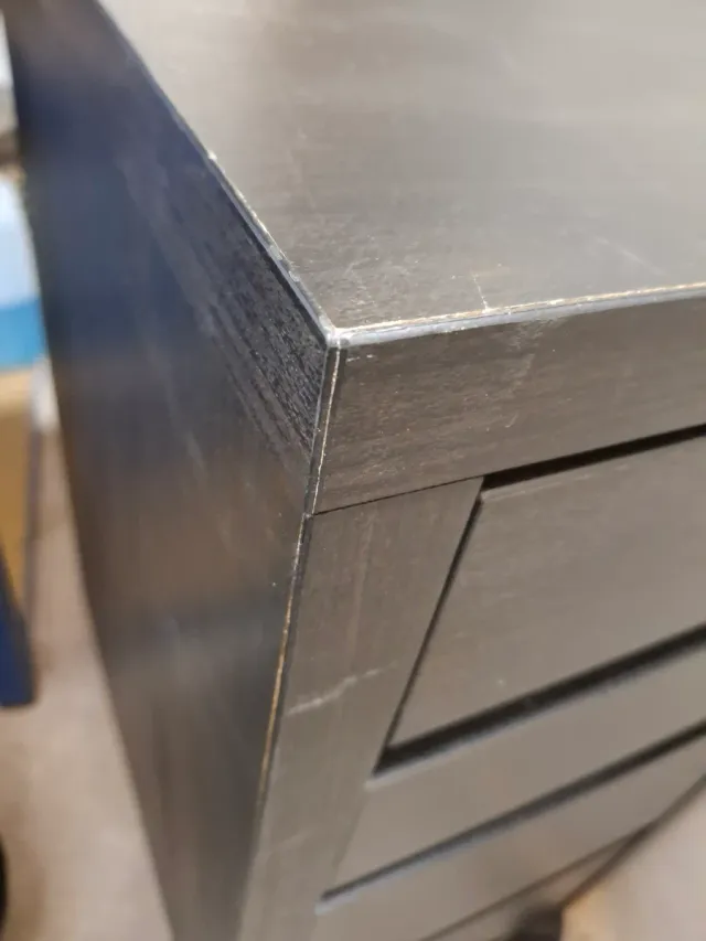 Cajonera MICKE IKEA negra con ruedas