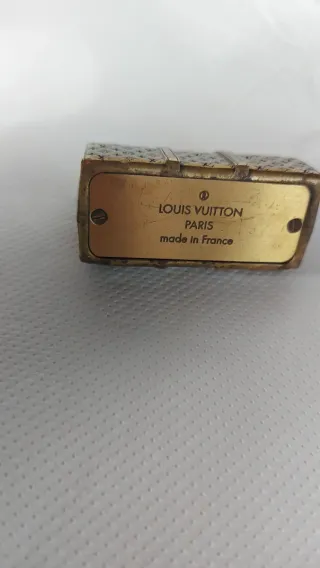Louis Vuitton Bolso Latón Pisapapeles