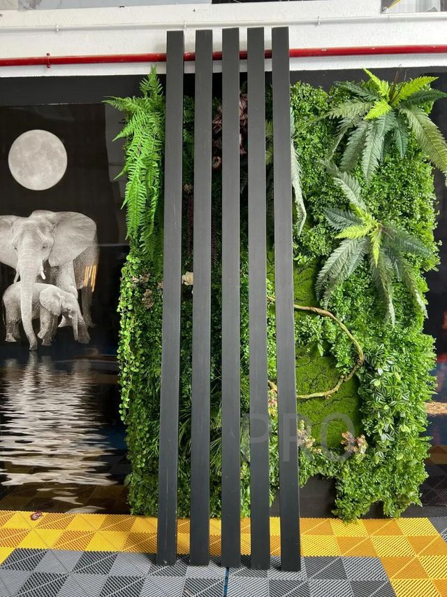 Listones de PVC Negro Individual 100X50