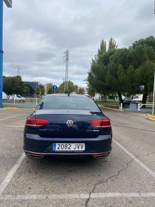 Volkswagen Passat 2.0 TDI 150 CV