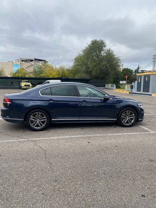 Volkswagen Passat 2.0 TDI 150 CV