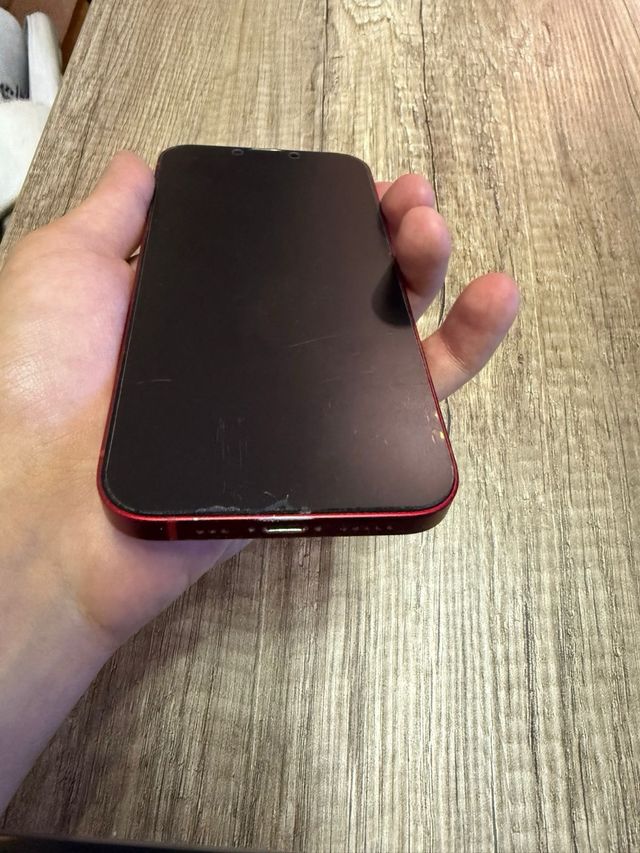 iPhone 13 Vermelho
