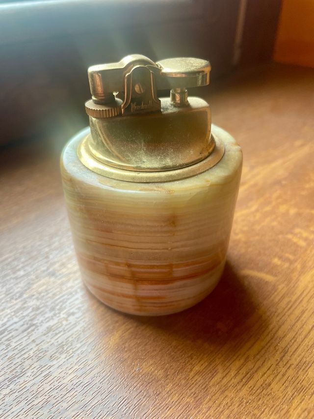 Accendino da tavolo vintage