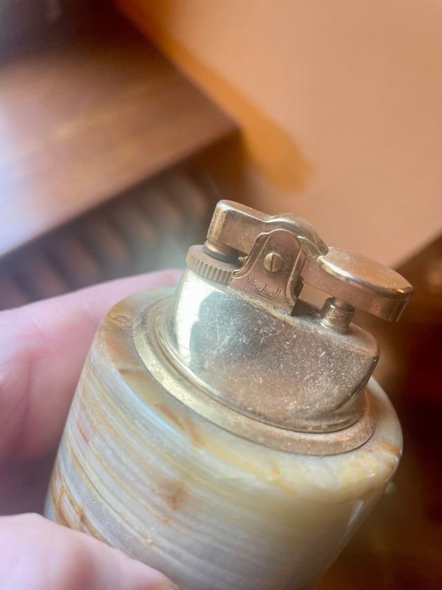 Accendino da tavolo vintage