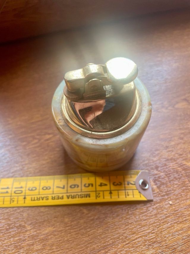 Accendino da tavolo vintage