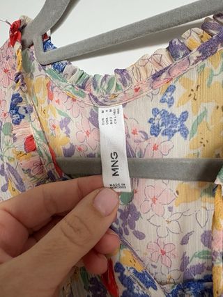 Blusa floral multicolor