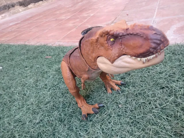 Dinosaurio Jurassic tiranosaurio rex World Mediano