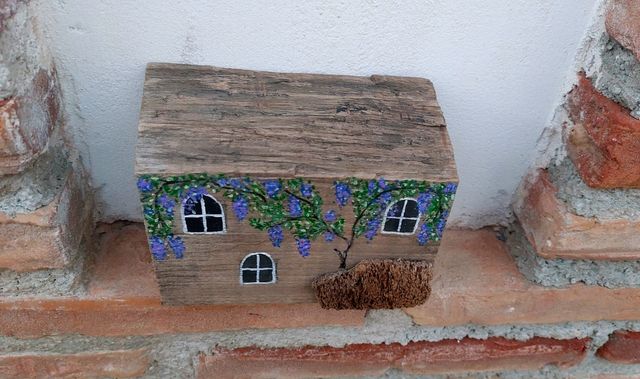 Casa in legno dal fascino rustico