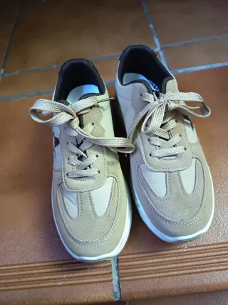 Zapatillas deportivas mujer beige y marrón