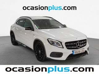 Mercedes-Benz GLA 180 90 kW (122 CV)