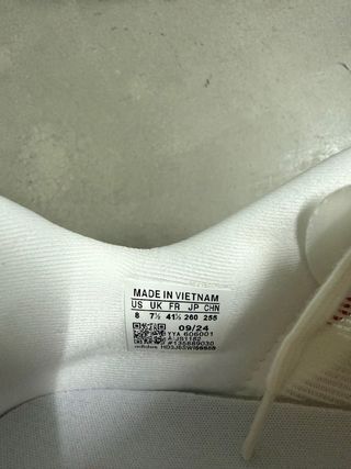 Adidas Adizero Evo SL Talla 41 1/3..Un solo uso8km