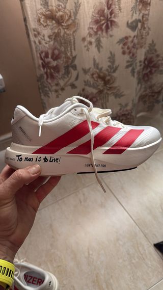 Adidas Adizero Evo SL Talla 41 1/3..Un solo uso8km