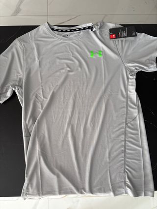 Camiseta Under Armour Compresión Gris