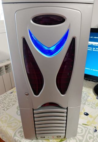 PC Pentium 4 Plata