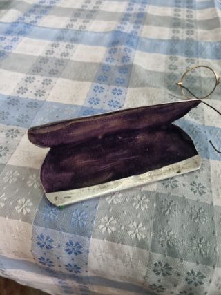 Gafas Vintage Doradas con Funda