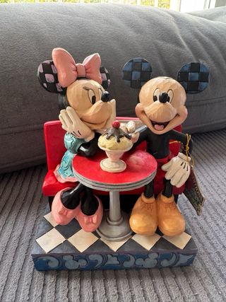 Figura Disney Traditions Mickey y Minnie
