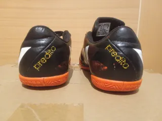 Zapatillas Adidas Gimnasio/Balonmano Talla 32