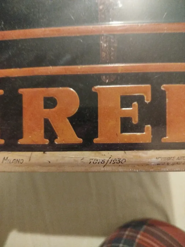 Pannello Metallo Pirelli 24x34