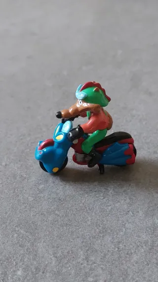 Kinder Sorpresa Motocoyote 2003