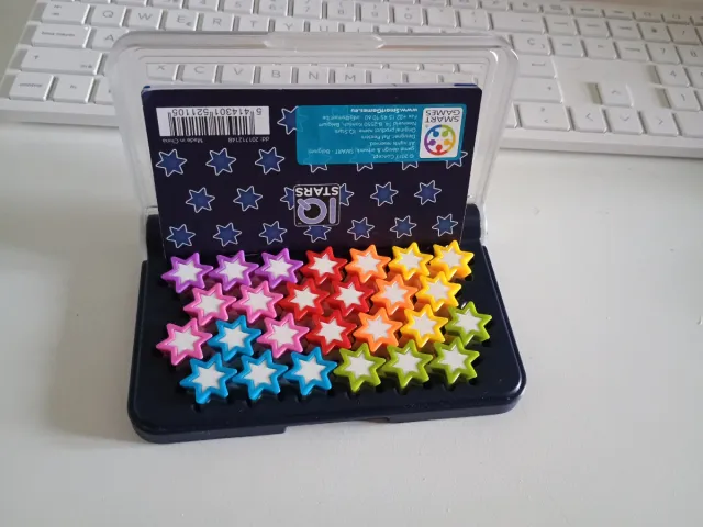 IQ Stars Juego de Lógica