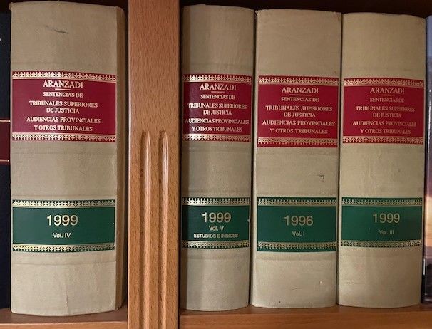 REPERTORIO ARANZADI TRIBUNALES SUPERIORES Y AUDIEN