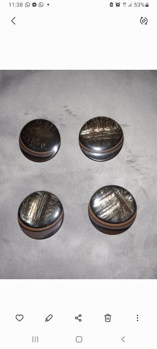 Lotto 4 bottoni vintage per capi spalla