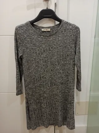 Jersey gris Stradivarius talla M